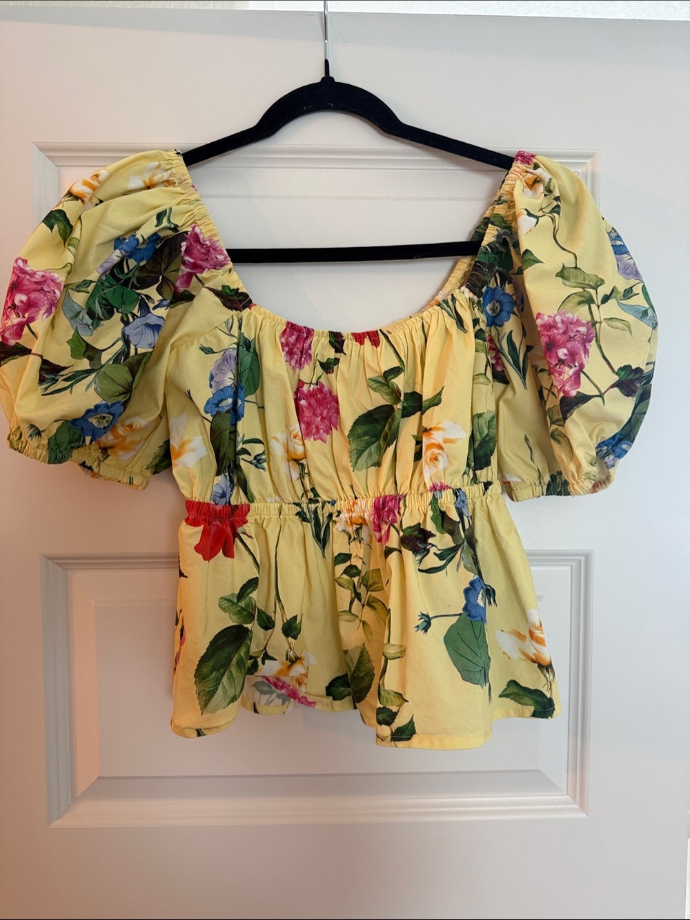 Express Yellow Floral Puff-Sleeve Crop Top